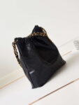 chanel-22-as3260-small-handbag-shiny-calfskin-black-gold-with-black-logo-001-luxibags.ru