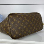 louis-vuitton-lv-m50366-neverfull-mm-monogram-canvas-cerise-pink-01-luxibags.ru