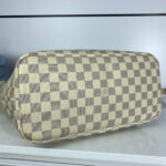 louis-vuitton-lv-n41361-neverfull-mm-damier-azur-beige-01-luxibags.ru