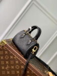 lv-m82450-louis-vuitton-nano-speedy-bag-black-1-luxibags.ru