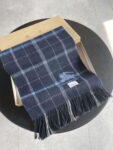 burberry-scarves-classic-scarf-b87392-9-luxibags.ru