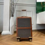 goyard_bourget_pm_trolley_case_tan_01-700×700